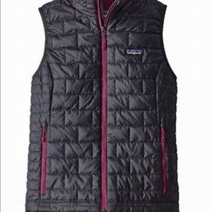 Navy Patagonia vest, size large